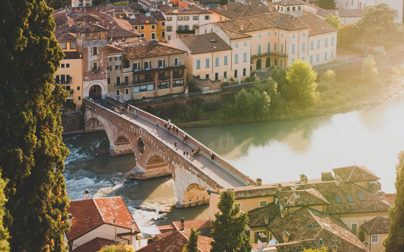 Italia